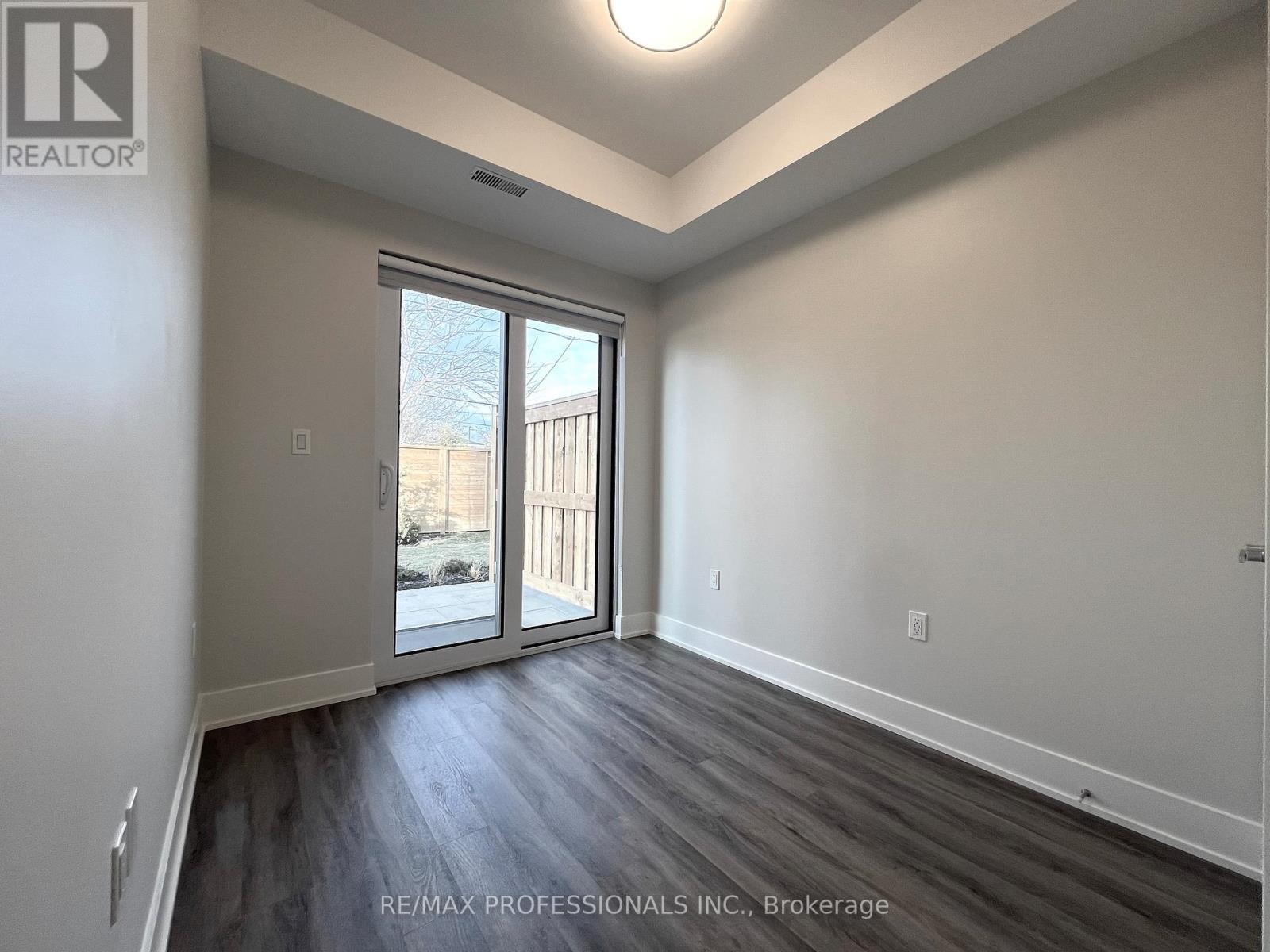 106 - 62 Dixfield Drive, Toronto, Ontario  M9C 3W1 - Photo 9 - W13033464