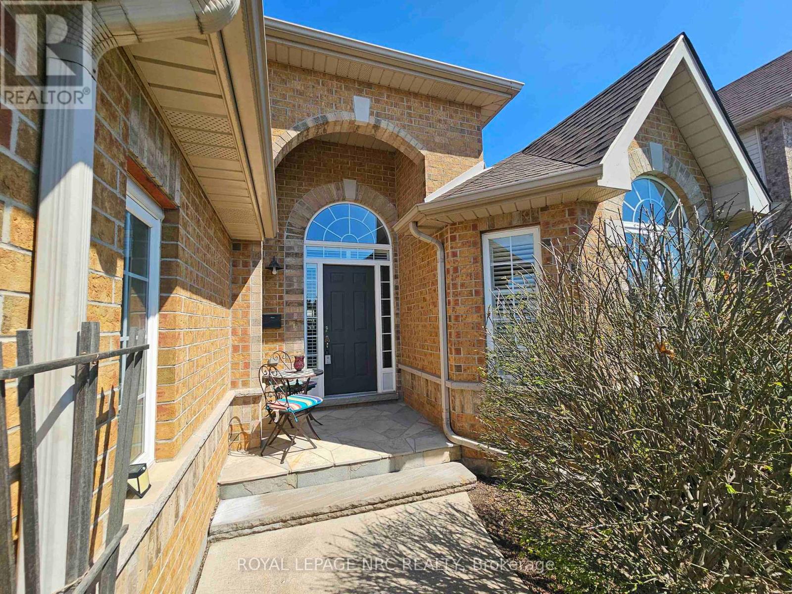 65 Mccaffery Crescent, St. Catharines, Ontario  L2S 3Y6 - Photo 4 - X12821528