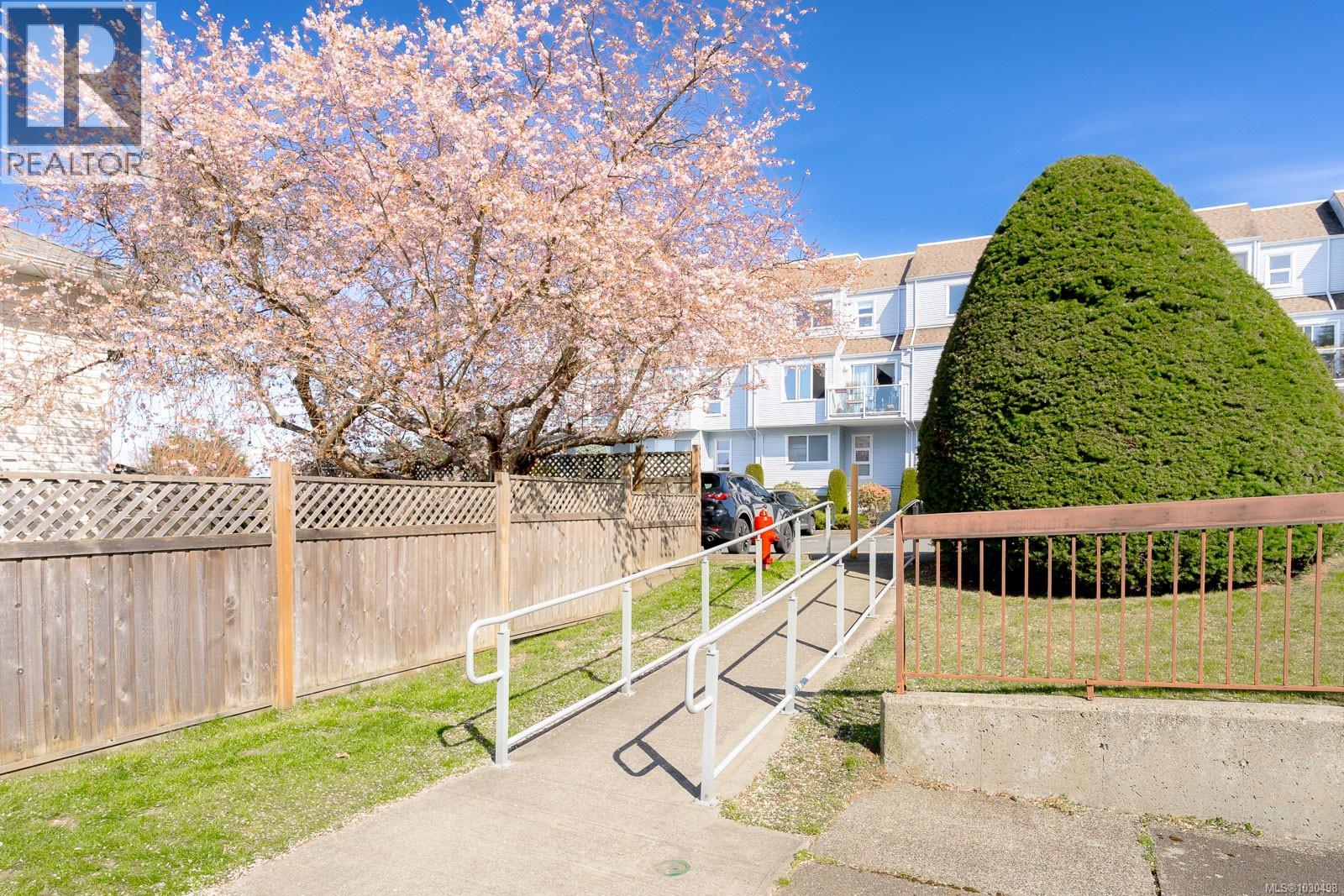 102a 6231 Blueback Rd, Nanaimo, British Columbia  V9V 1J3 - Photo 38 - 1030498