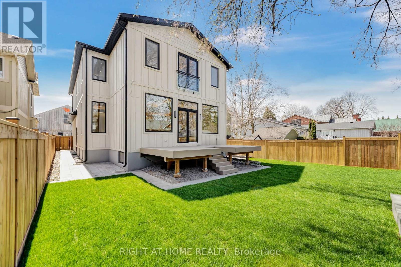 84 Mosley Street, Aurora, Ontario  L4G 1H1 - Photo 43 - N13002254