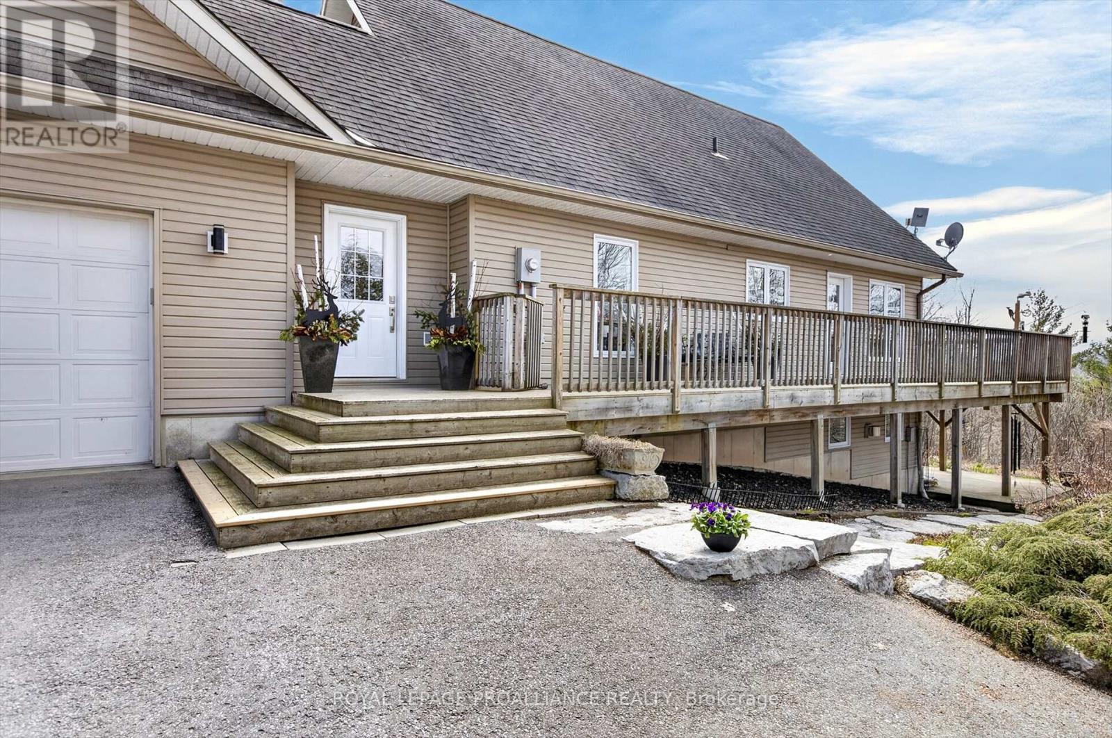 849 Bland Line, Cavan Monaghan, Ontario  L0A 1C0 - Photo 4 - X13033012