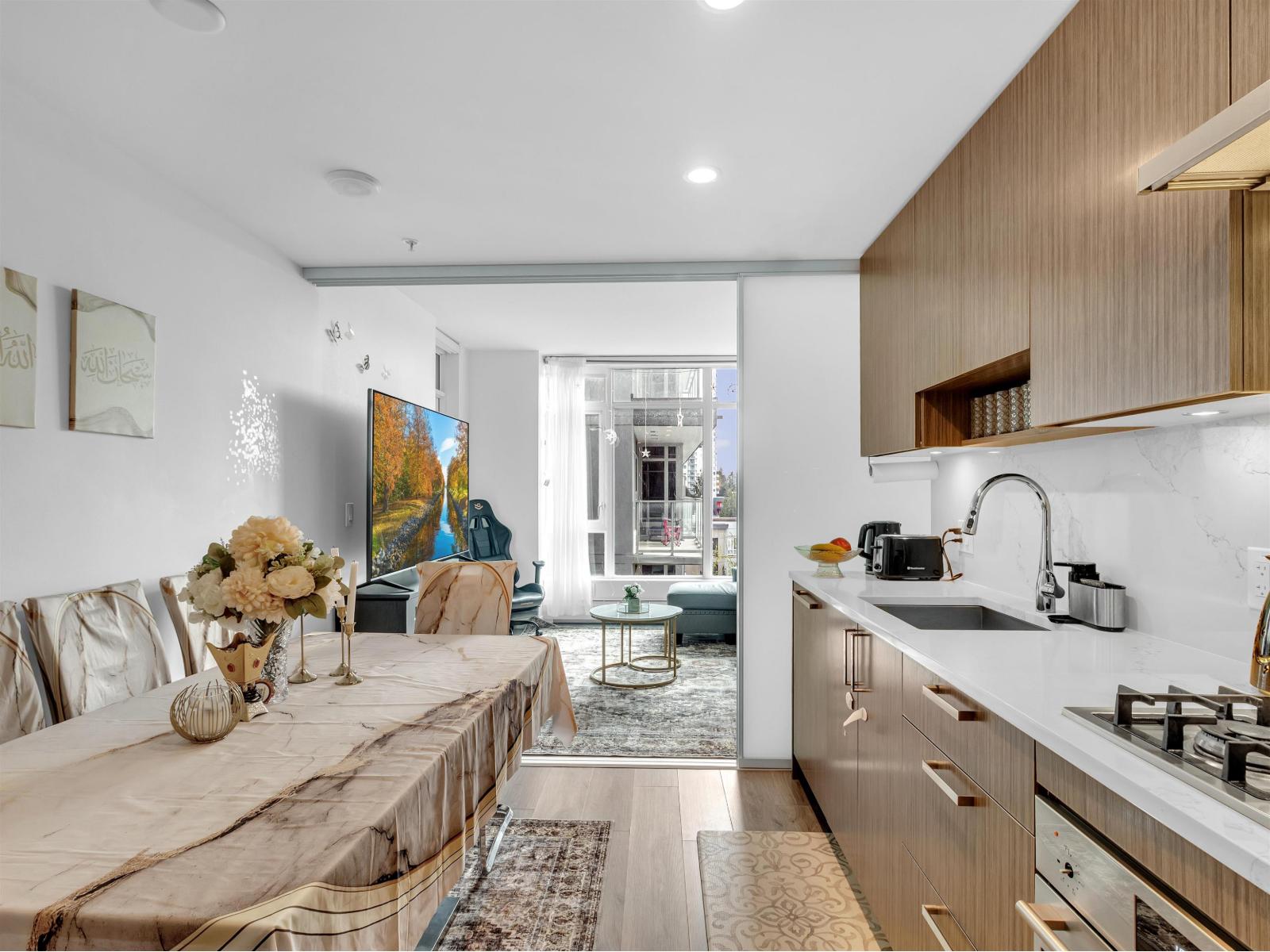 616 13350 Central Avenue, Surrey, British Columbia  V3T 0S1 - Photo 21 - R3113513