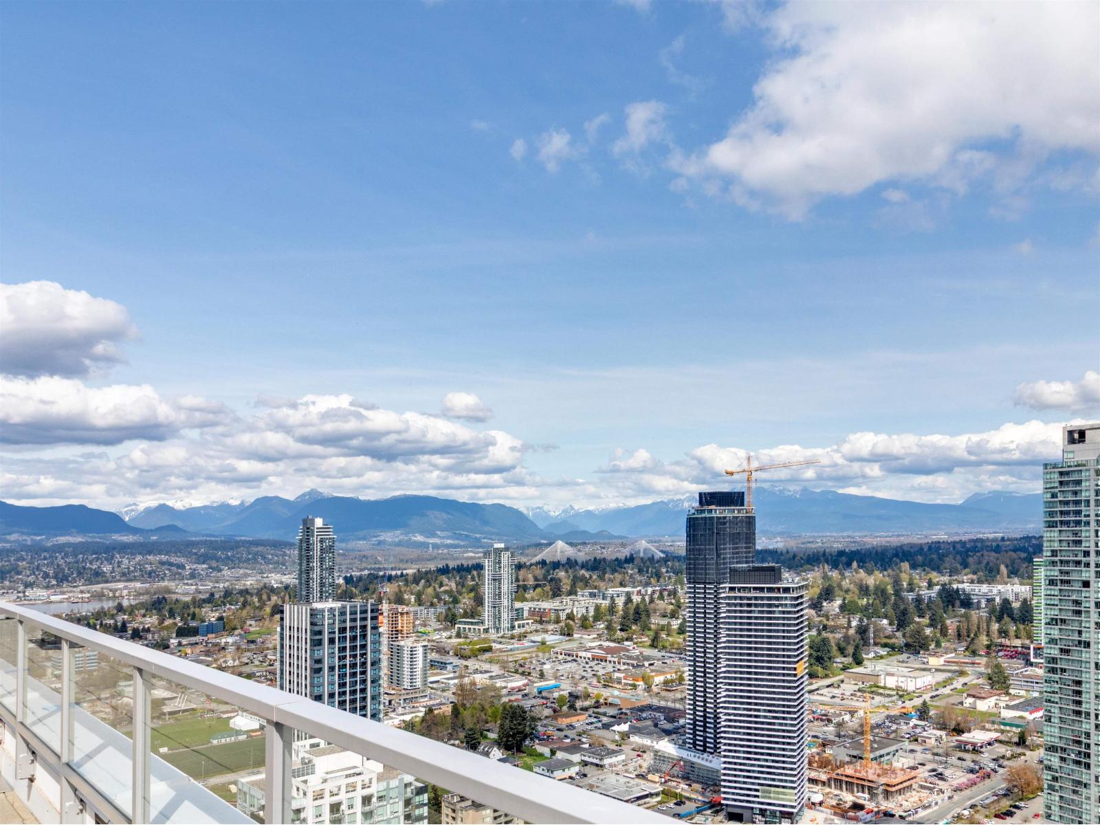 616 13350 Central Avenue, Surrey, British Columbia  V3T 0S1 - Photo 12 - R3113513