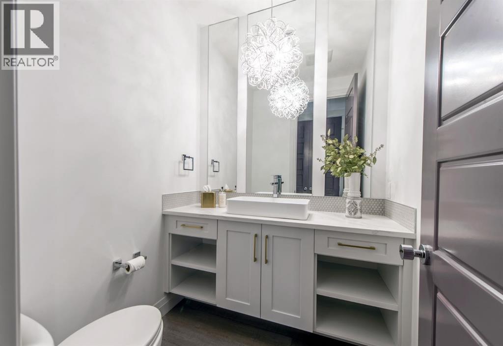 214 Aspenmere Green, Chestermere, Alberta  T1X 0W8 - Photo 18 - A2271632