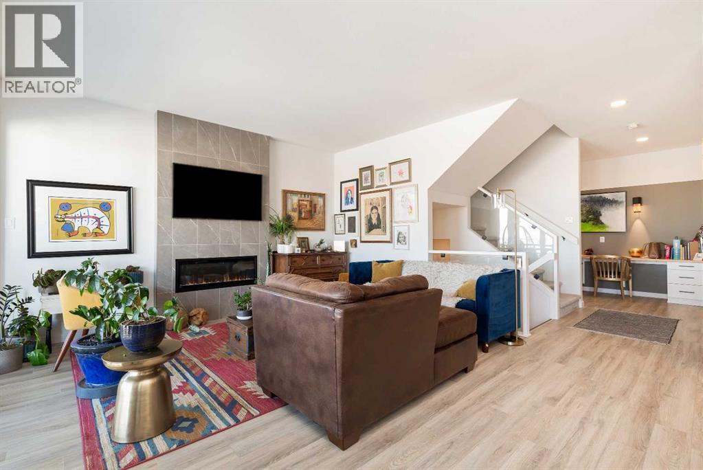 308 Grassland Boulevard W, Lethbridge, Alberta  T1J 5V1 - Photo 3 - A2277346