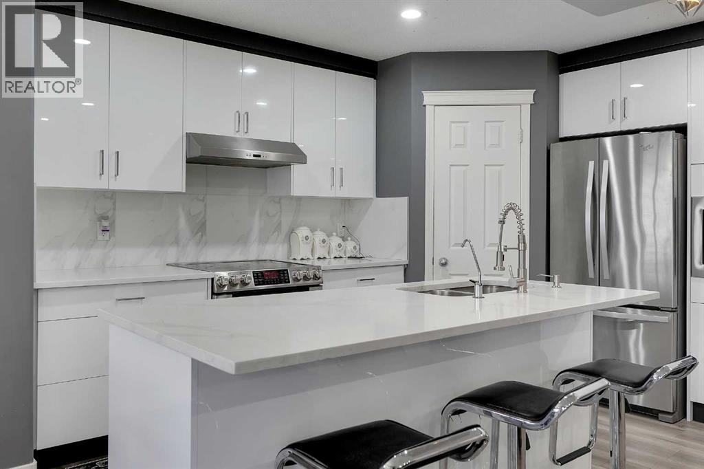 14 Marthas Close Ne, Calgary, Alberta  T3J 4P2 - Photo 11 - A2300029