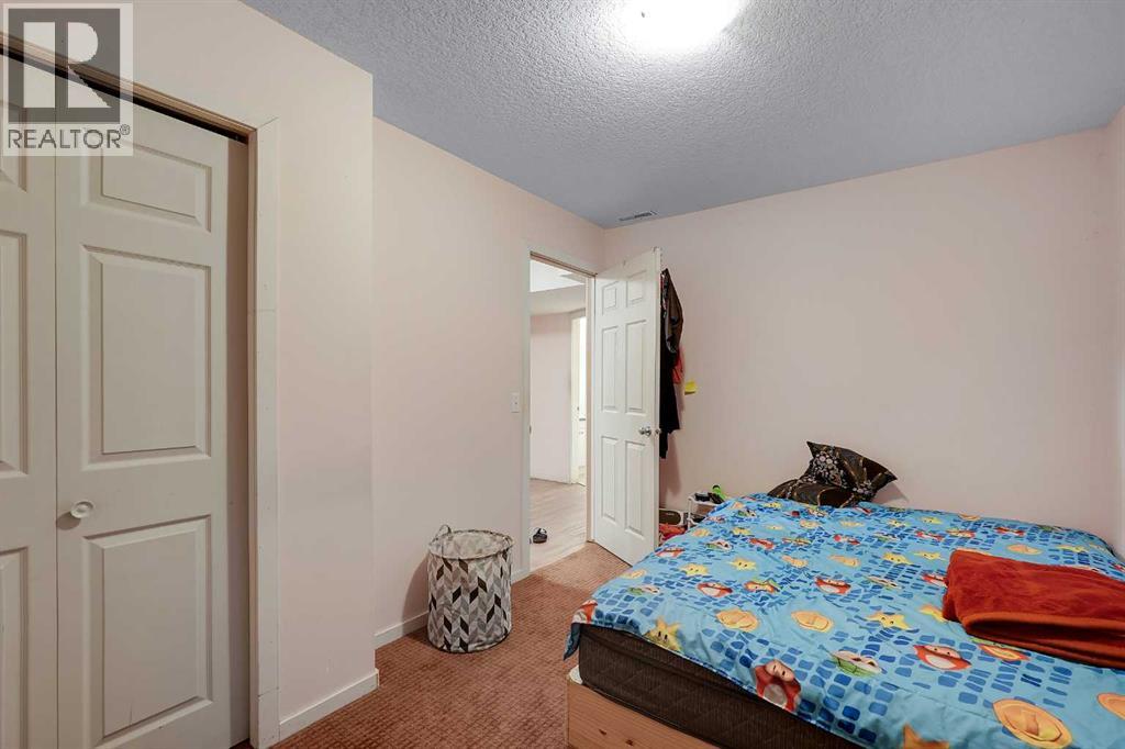 14 Marthas Close Ne, Calgary, Alberta  T3J 4P2 - Photo 33 - A2300029