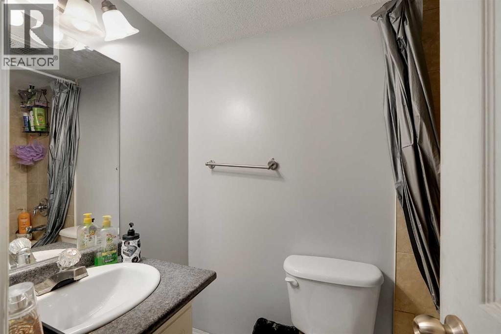 14 Marthas Close Ne, Calgary, Alberta  T3J 4P2 - Photo 34 - A2300029