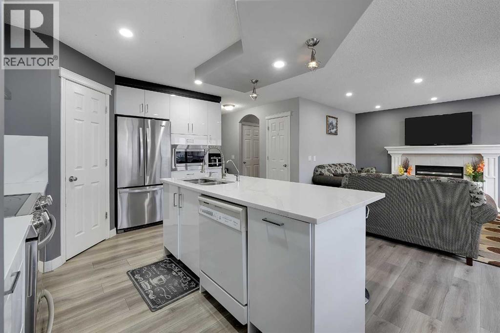 14 Marthas Close Ne, Calgary, Alberta  T3J 4P2 - Photo 13 - A2300029