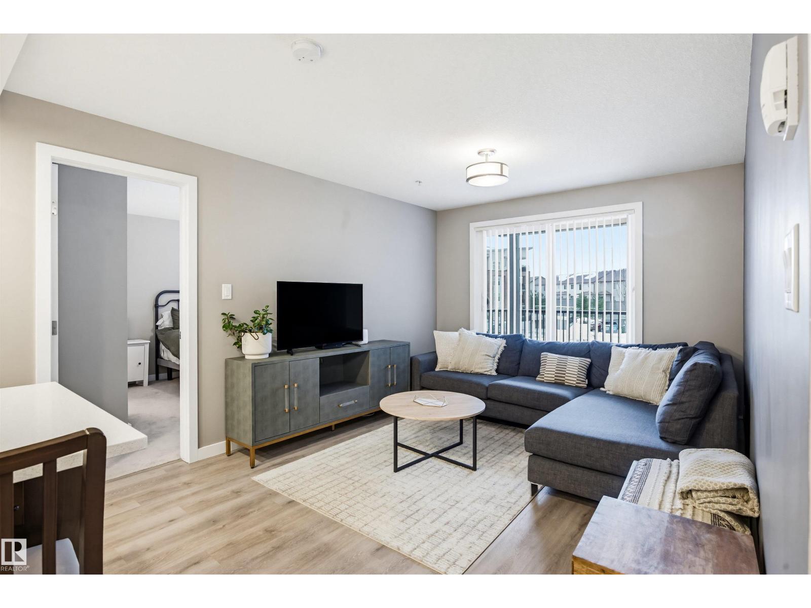 #232 5504 SCHONSEE DR NW, Edmonton, Alberta