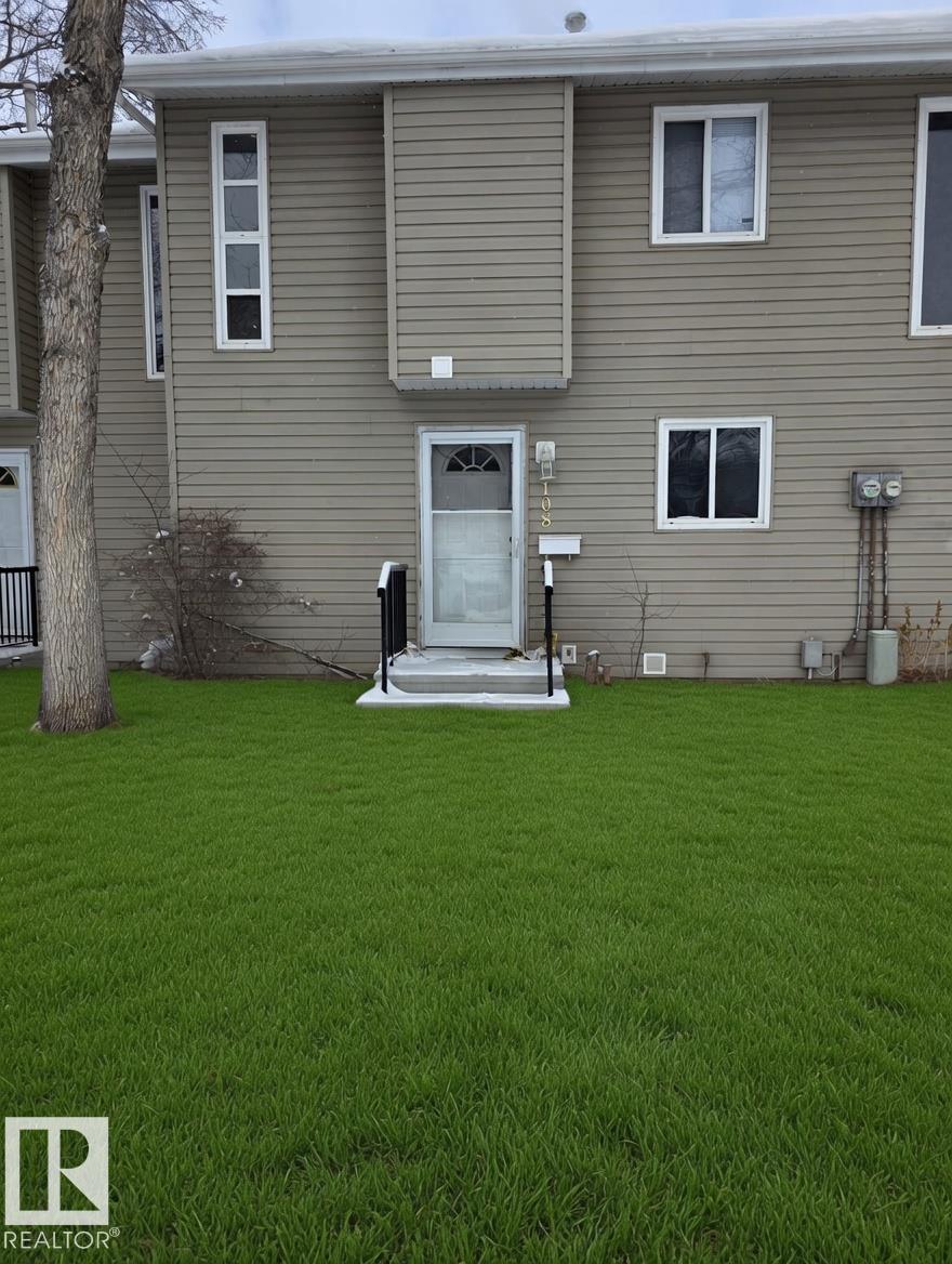 #108 87 Brookwood Dr, Spruce Grove, Alberta  T7X 1A3 - Photo 1 - E4476564