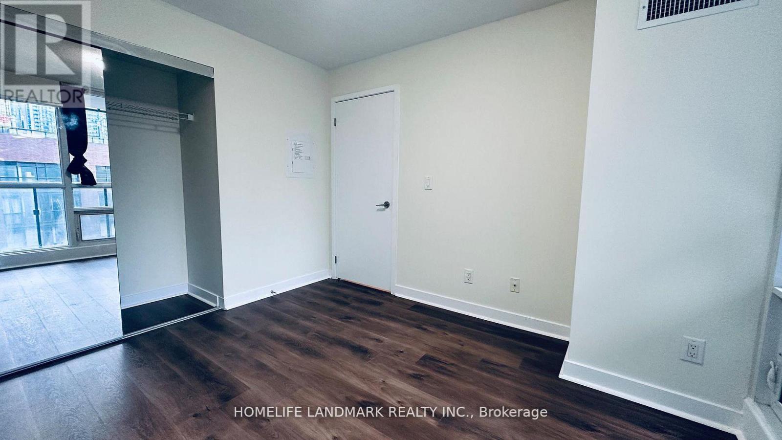 605 - 295 Adelaide Street W, Toronto, Ontario  M5V 0L4 - Photo 12 - C13033478