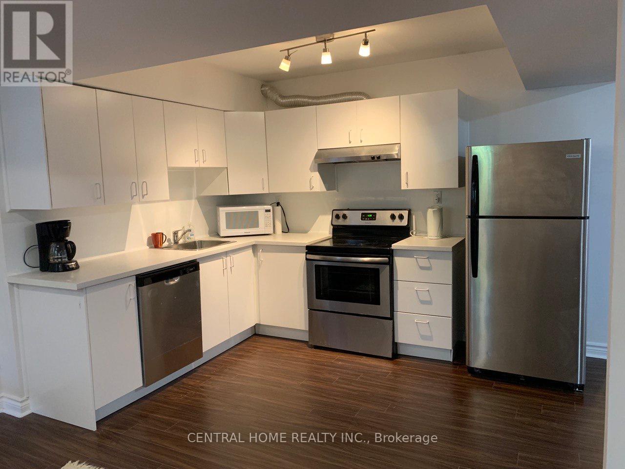 342 Parkview Avenue E, Toronto, Ontario  M2N 3Z5 - Photo 2 - C13033480