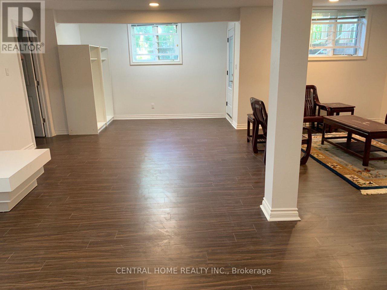 342 Parkview Avenue E, Toronto, Ontario  M2N 3Z5 - Photo 3 - C13033480