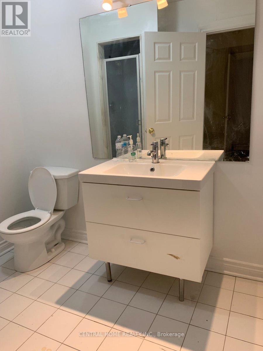 342 Parkview Avenue E, Toronto, Ontario  M2N 3Z5 - Photo 7 - C13033480