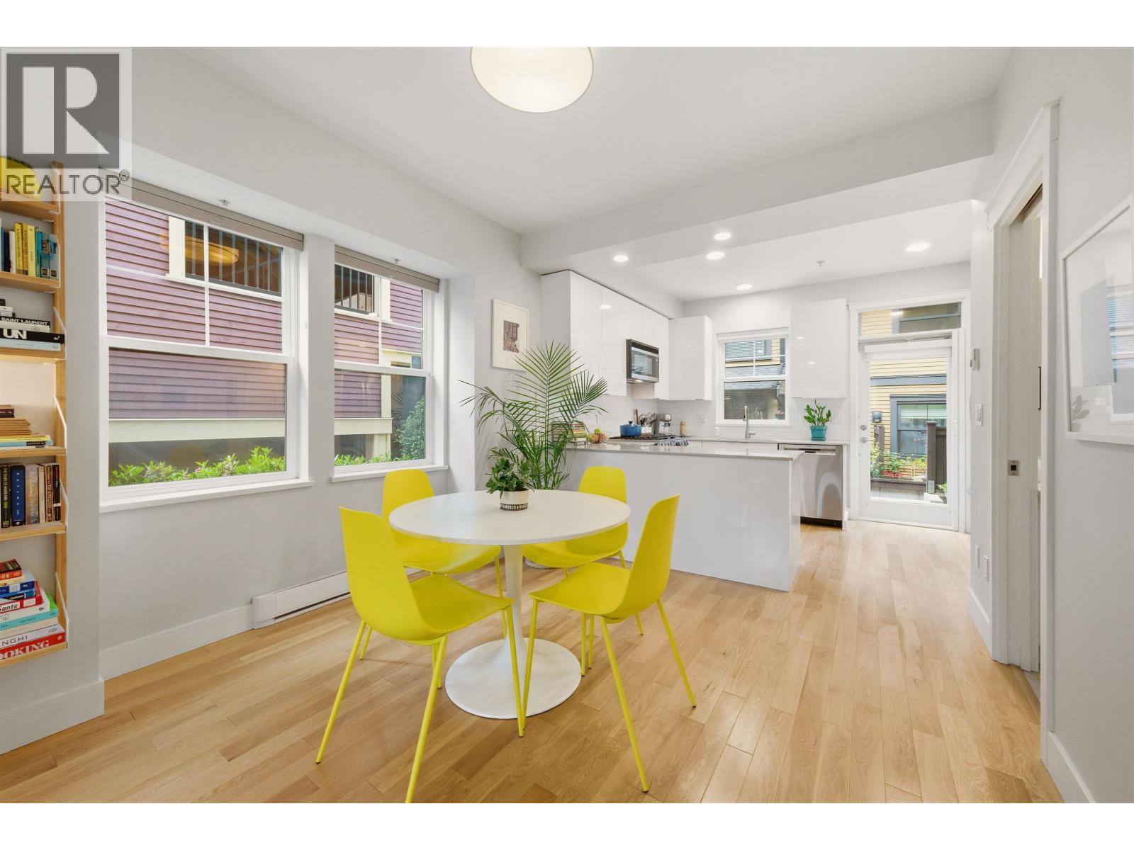 1837 Charles Street, Vancouver, British Columbia  V5L 0B2 - Photo 9 - R3114995