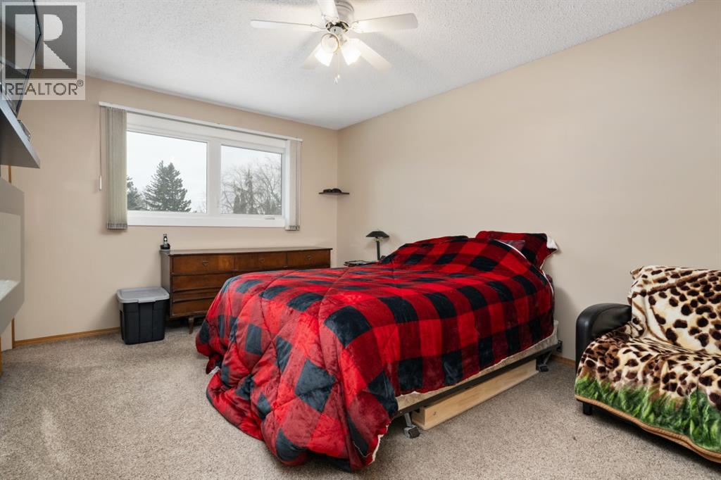 6607 44 Avenue, Camrose, Alberta  T4V 3L1 - Photo 11 - A2303700