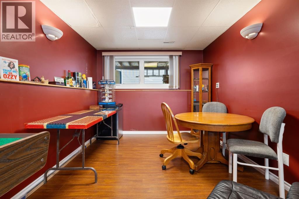 6607 44 Avenue, Camrose, Alberta  T4V 3L1 - Photo 19 - A2303700