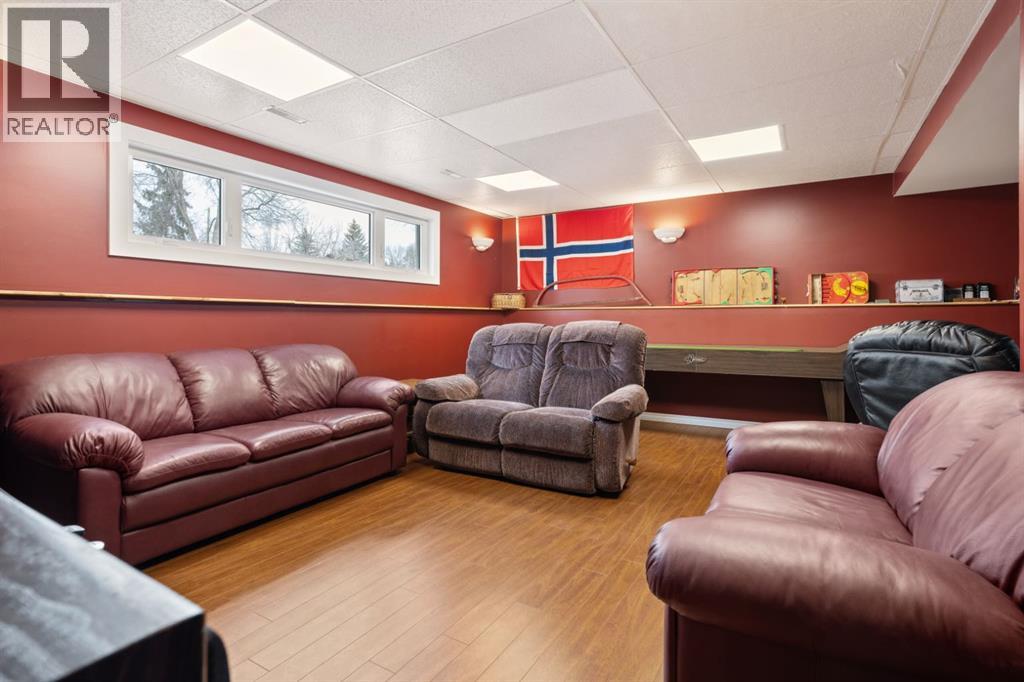 6607 44 Avenue, Camrose, Alberta  T4V 3L1 - Photo 18 - A2303700