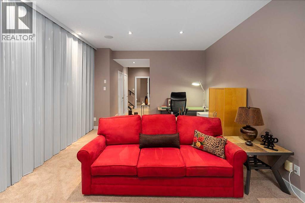 521 9 Avenue Ne, Calgary, Alberta  T2E 0W2 - Photo 35 - A2294400