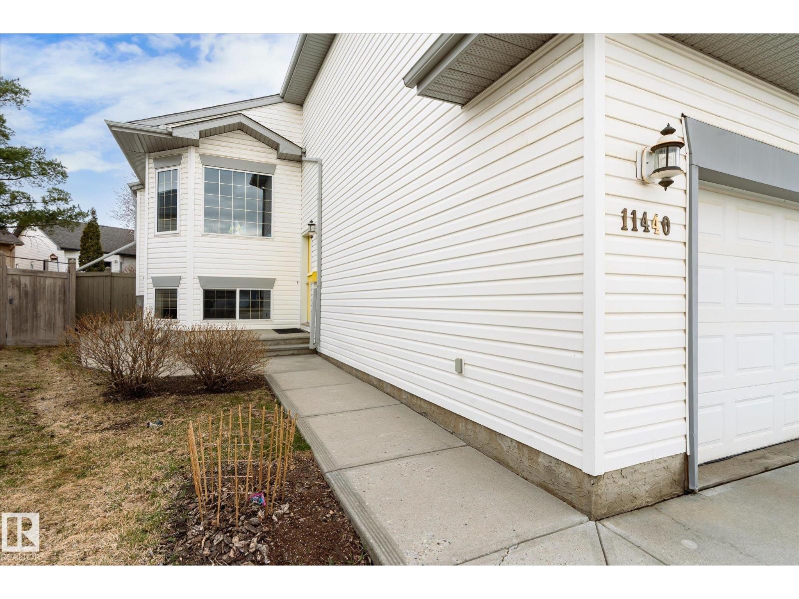 11440 118 St Nw, Edmonton, Alberta  T5G 3J3 - Photo 2 - E4483647