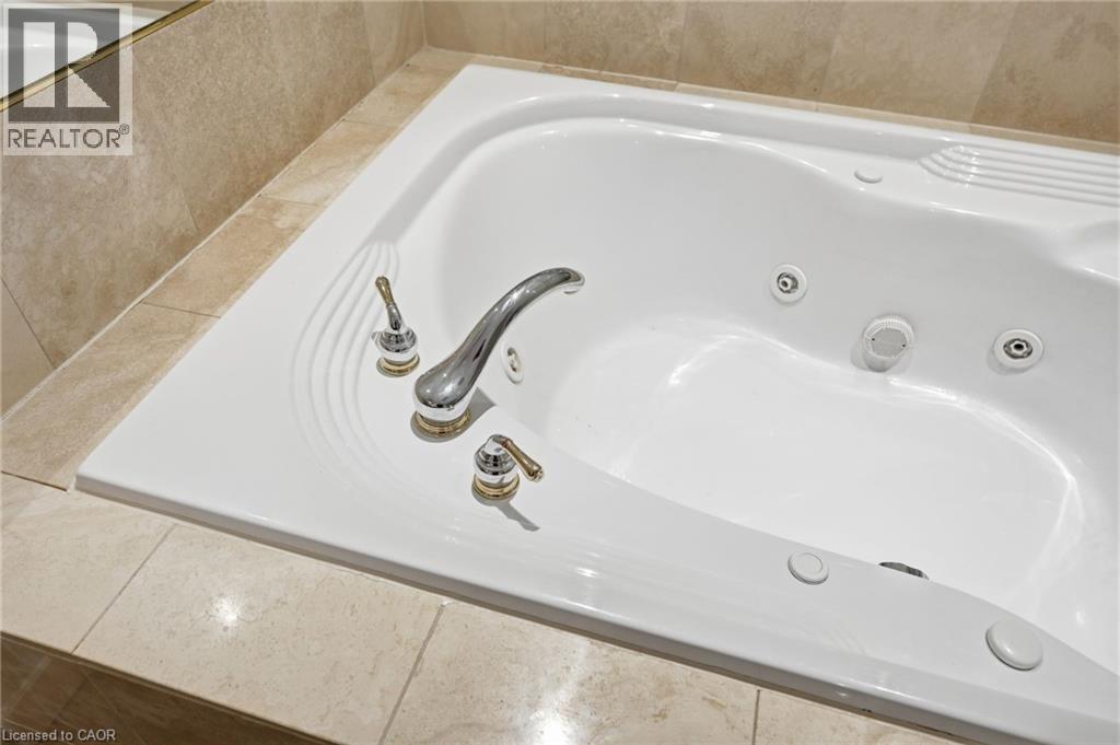 90 Highland Dr Drive Unit# 2106, Oro-Medonte, Ontario  L0L 2L0 - Photo 35 - 40822200