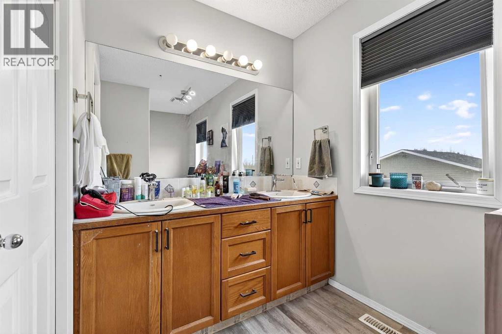 270092 Glenmore Trail, Rural Rocky View County, Alberta  T0J 1X0 - Photo 31 - A2298656