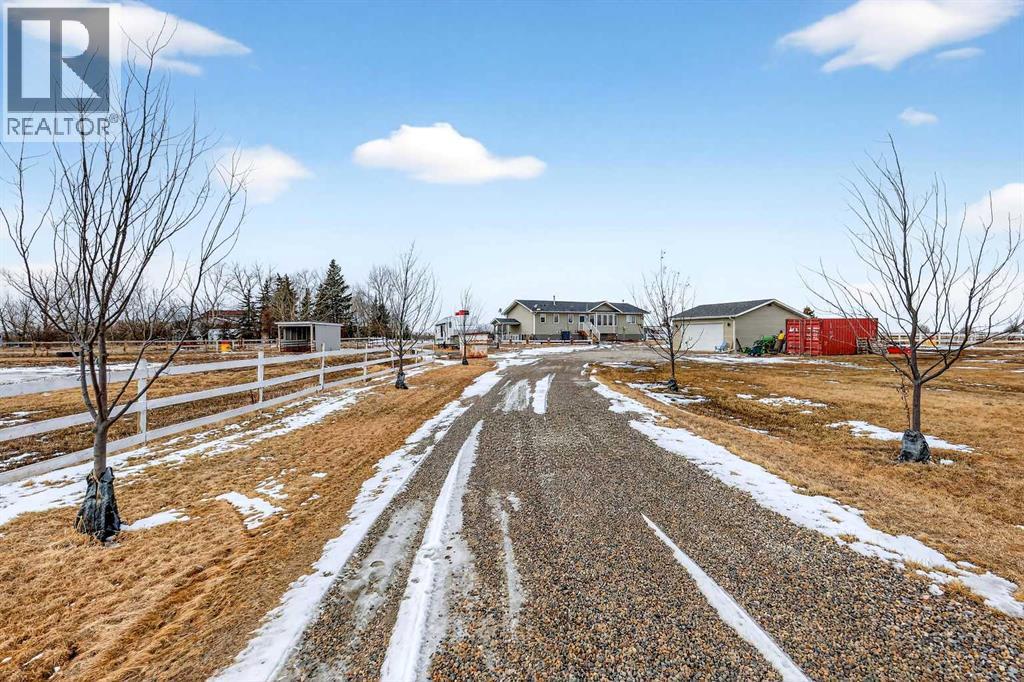 270092 Glenmore Trail, Rural Rocky View County, Alberta  T0J 1X0 - Photo 4 - A2298656