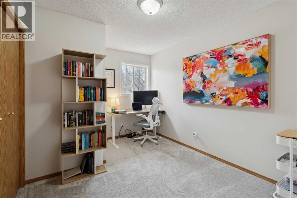 72 Mt Apex Green SE, Calgary, Alberta  T2Z 2V4 - Photo 18 - A2302021