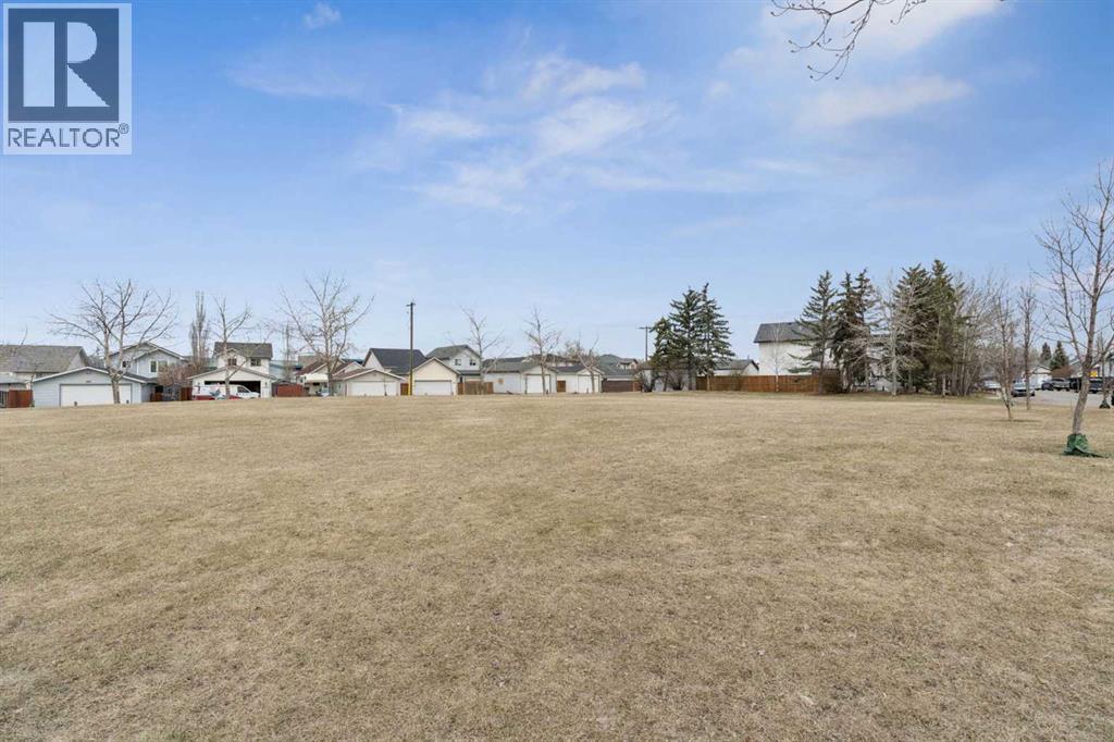 72 Mt Apex Green SE, Calgary, Alberta  T2Z 2V4 - Photo 26 - A2302021