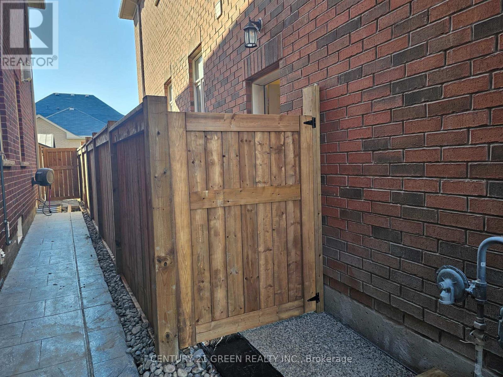 Unknown Address, ,     - Photo 3 - W13033474