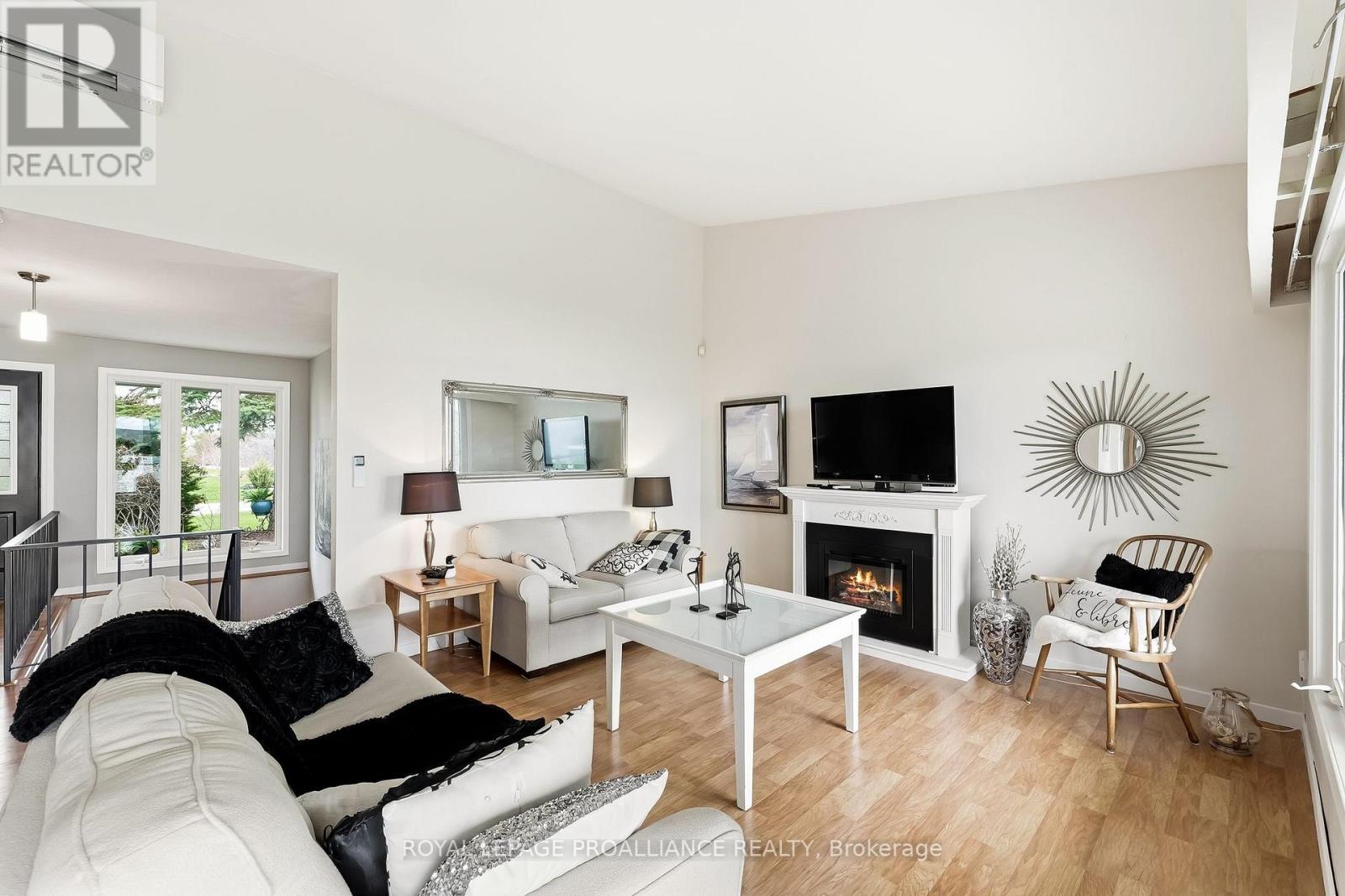 9 Dorthy Drive, Quinte West, Ontario  K8V 5P5 - Photo 7 - X13026054