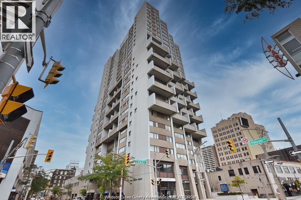 380 PELISSIER Unit# 305, Windsor, Ontario