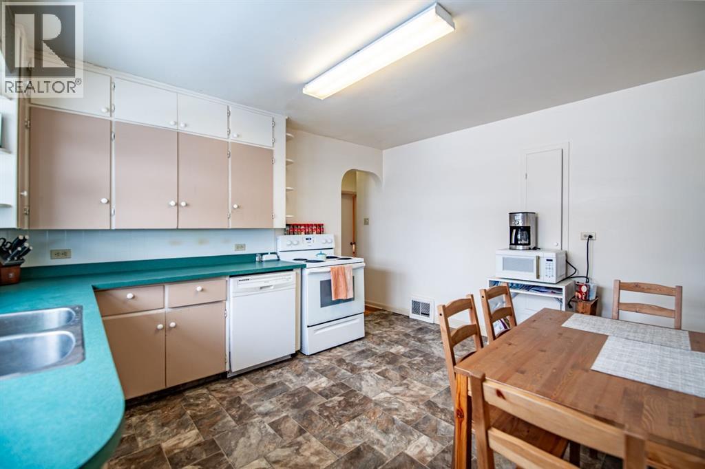 3505 45 Avenue, Red Deer, Alberta  T4N 3K7 - Photo 15 - A2301803