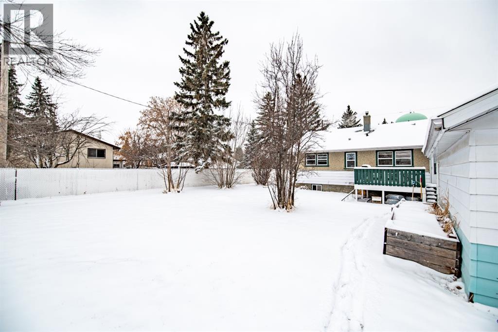 3505 45 Avenue, Red Deer, Alberta  T4N 3K7 - Photo 5 - A2301803