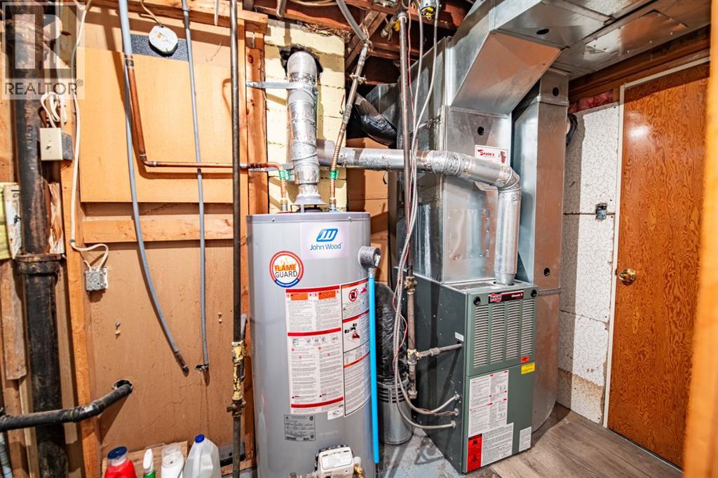 3505 45 Avenue, Red Deer, Alberta  T4N 3K7 - Photo 39 - A2301803