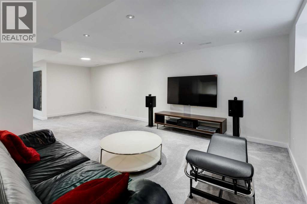 3119 46 Street SW, Calgary, Alberta  T3E 1W7 - Photo 22 - A2299182