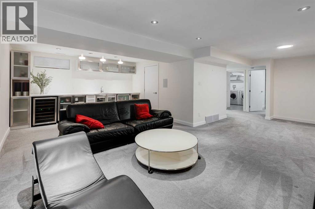 3119 46 Street SW, Calgary, Alberta  T3E 1W7 - Photo 21 - A2299182