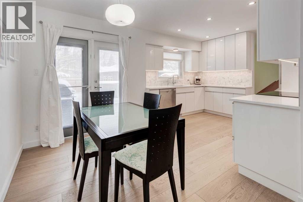 3119 46 Street SW, Calgary, Alberta  T3E 1W7 - Photo 7 - A2299182