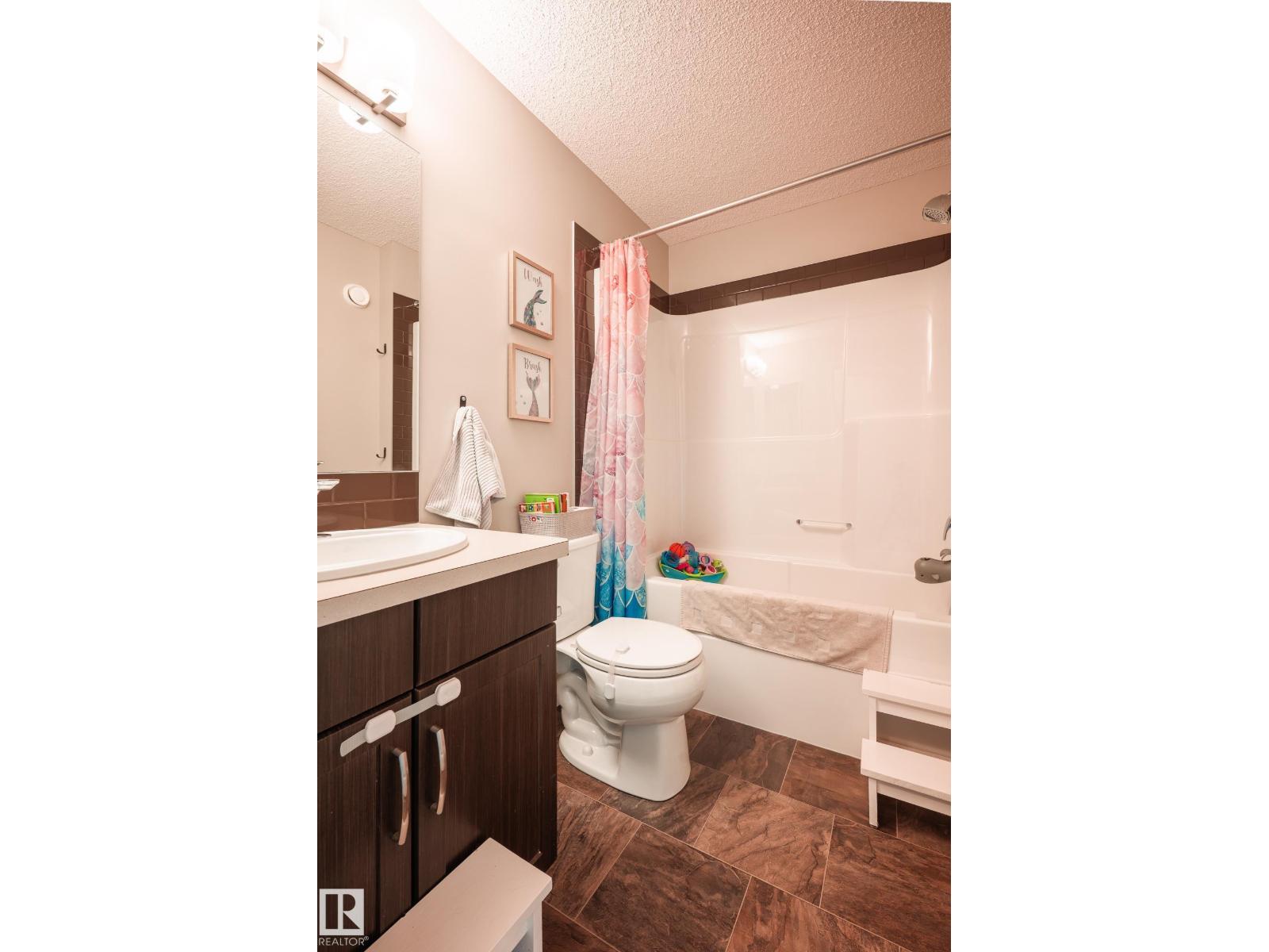 1245 Mcconachie Bv Nw, Edmonton, Alberta  T5Y 3T3 - Photo 18 - E4483660