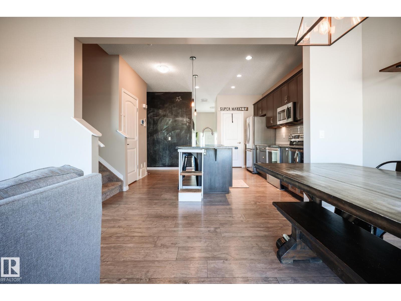 1245 Mcconachie Bv Nw, Edmonton, Alberta  T5Y 3T3 - Photo 8 - E4483660