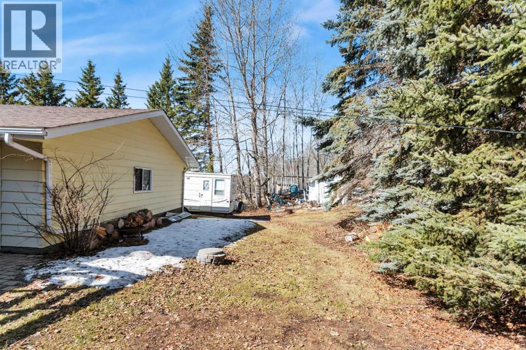303 Zion Road, Rural Clearwater County, Alberta  T0M 0P0 - Photo 39 - A2302686