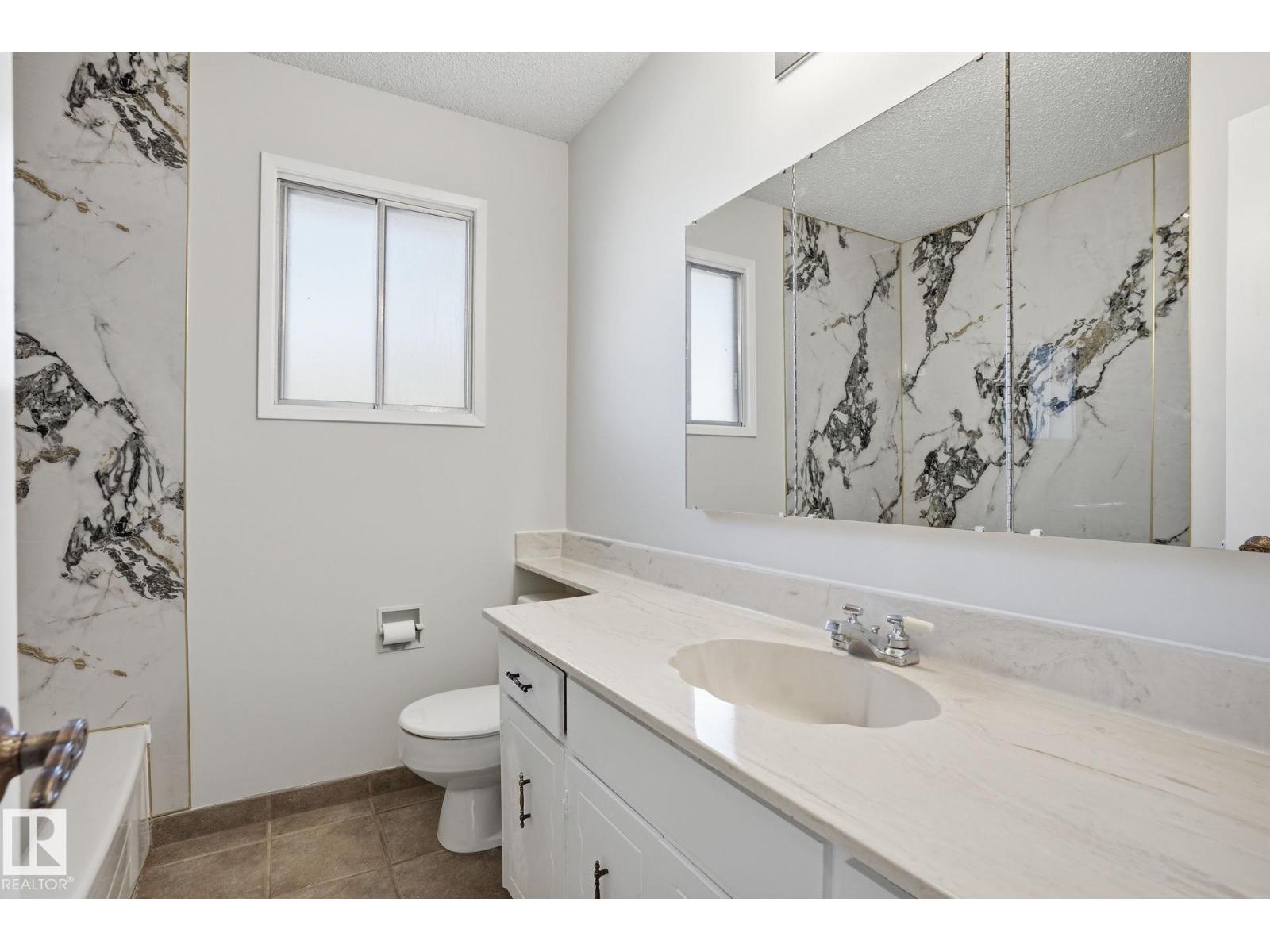 15811 114 St Nw, Edmonton, Alberta  T5X 2V2 - Photo 11 - E4483661