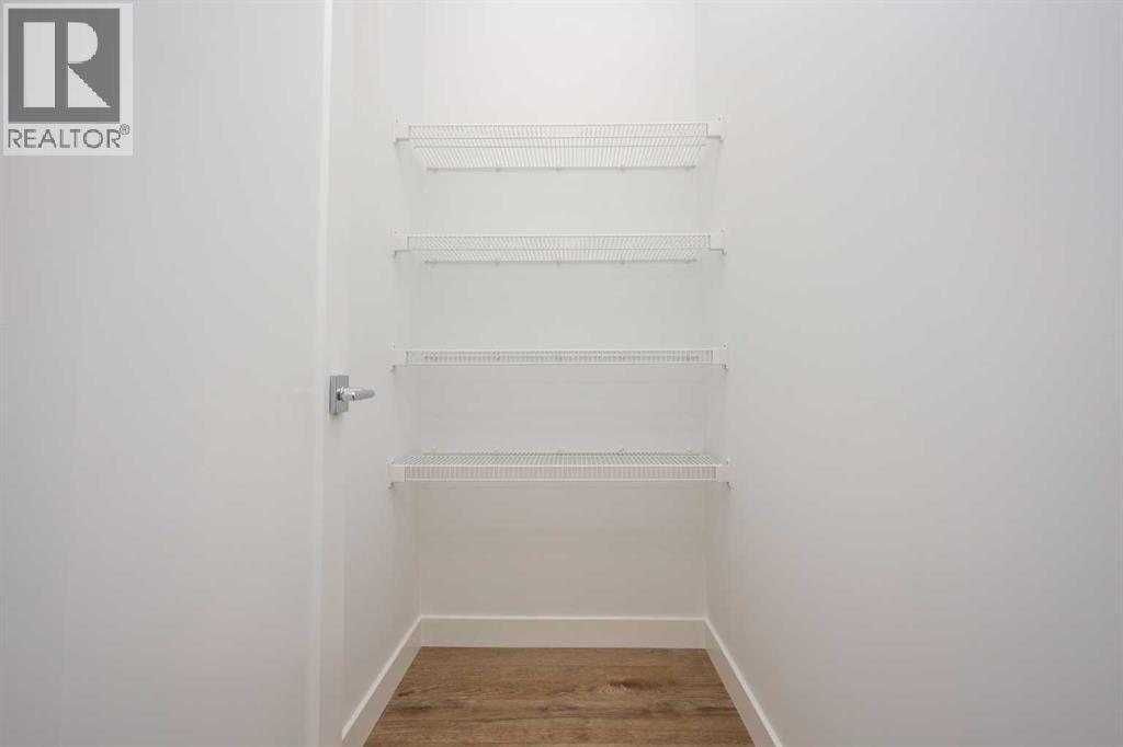 1020 West Lakeview Drive, Chestermere, Alberta  T1X 2T3 - Photo 12 - A2286457