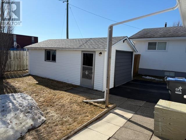 414 Sycamore Pl, Thunder Bay, Ontario  P7C 1W9 - Photo 23 - TB2600782