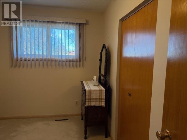 414 Sycamore Pl, Thunder Bay, Ontario  P7C 1W9 - Photo 6 - TB2600782