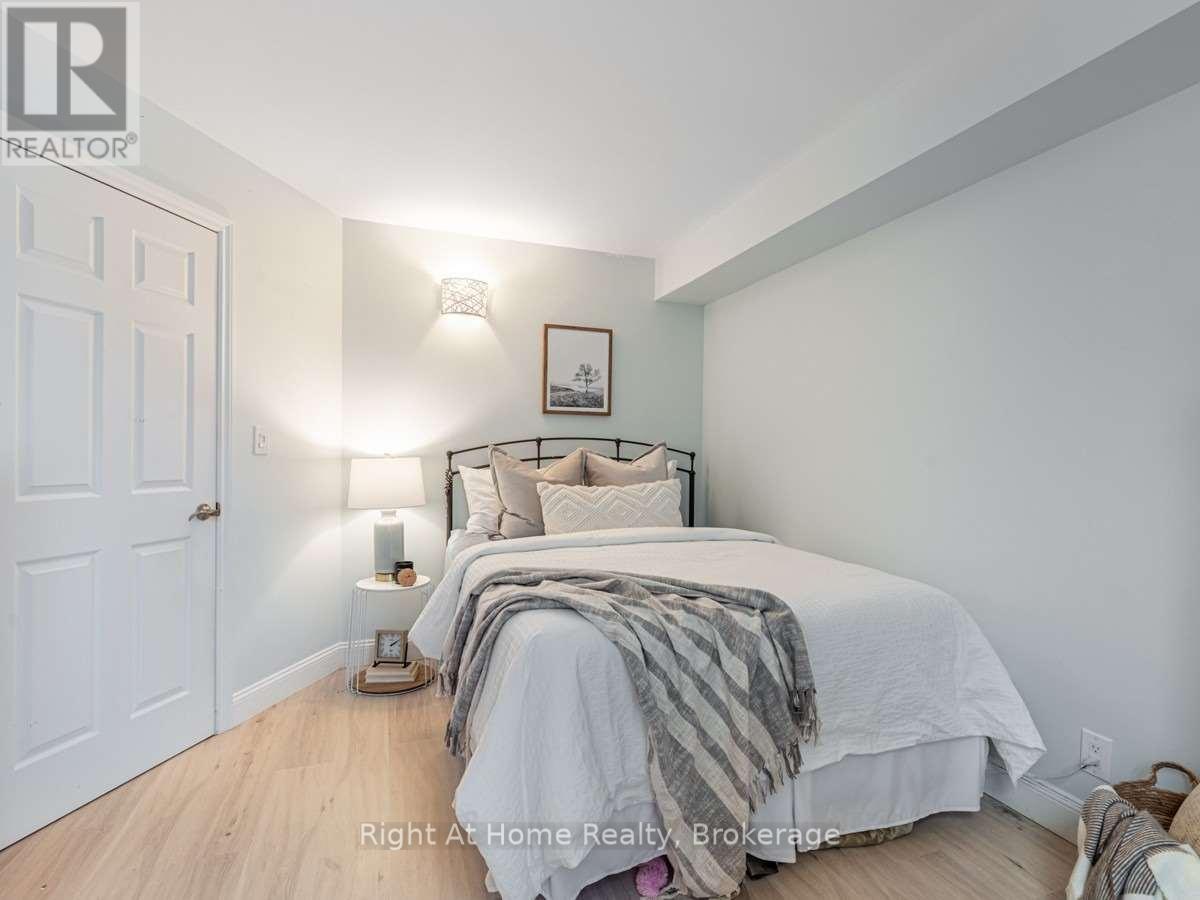 513 - 24 Wellesley Street W, Toronto, Ontario  M4Y 2X6 - Photo 23 - C13033498