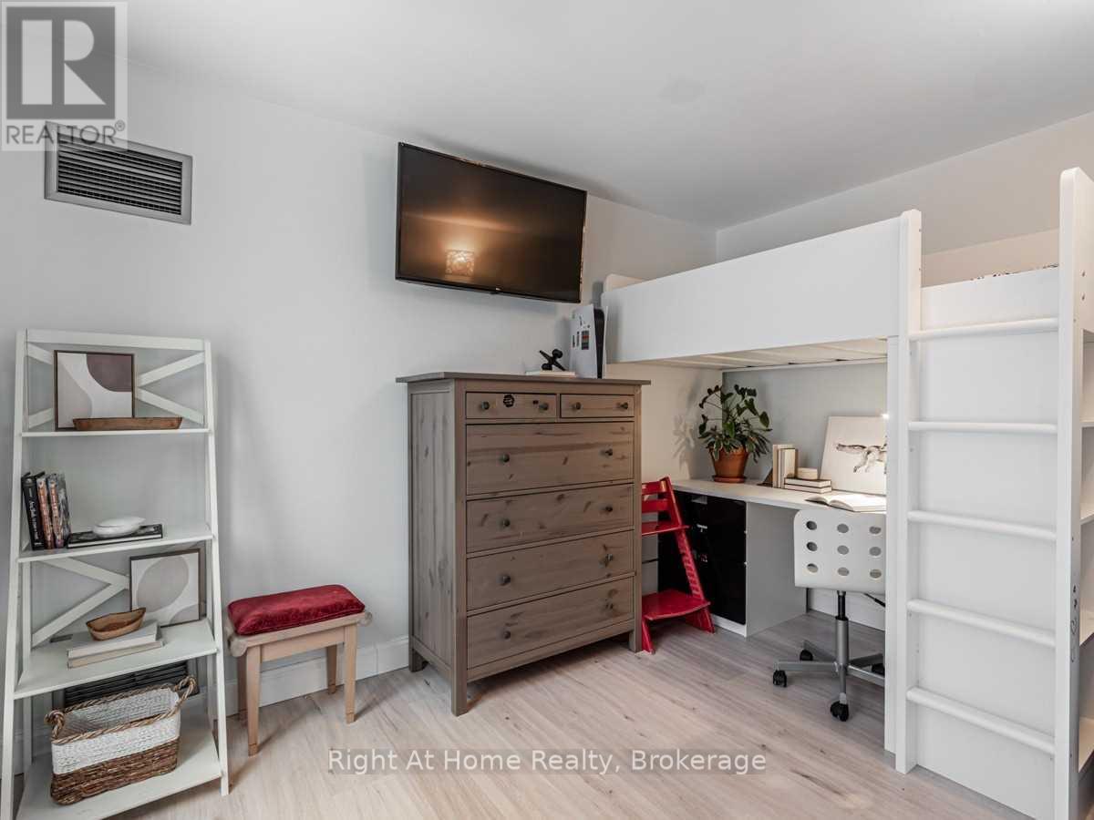 513 - 24 Wellesley Street W, Toronto, Ontario  M4Y 2X6 - Photo 24 - C13033498