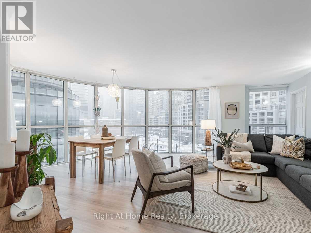 513 - 24 Wellesley Street W, Toronto, Ontario  M4Y 2X6 - Photo 32 - C13033498