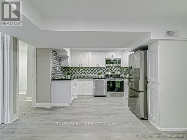 Basement - 64 Fairside Avenue, Toronto, Ontario  M4C 3H2 - Photo 2 - E13033490